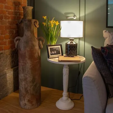 Apartment Casa Bellezia- Design E Storia Nel Cuore Di Turin