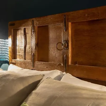 아파트 Casa Bellezia- Design E Storia Nel Cuore Di