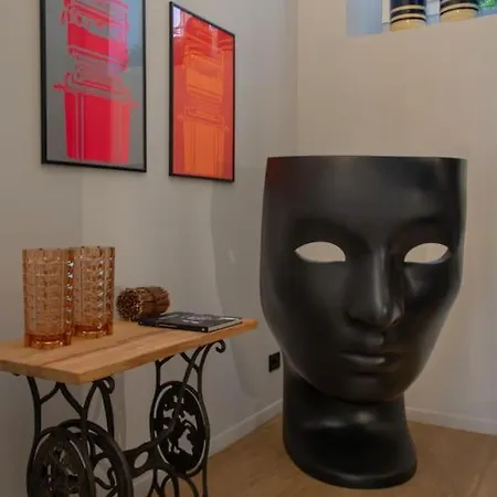 아파트 Casa Bellezia- Design E Storia Nel Cuore Di
