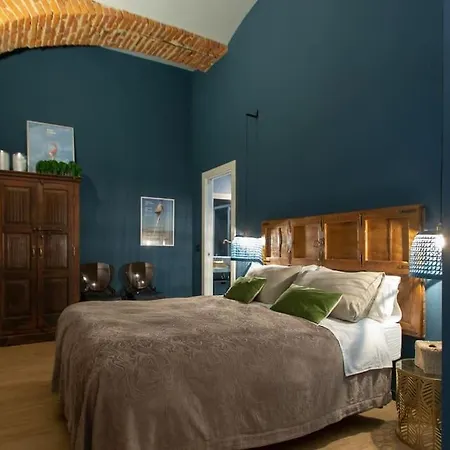아파트 Casa Bellezia- Design E Storia Nel Cuore Di