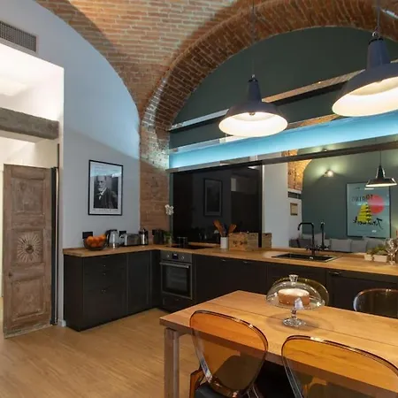 아파트 Casa Bellezia- Design E Storia Nel Cuore Di *